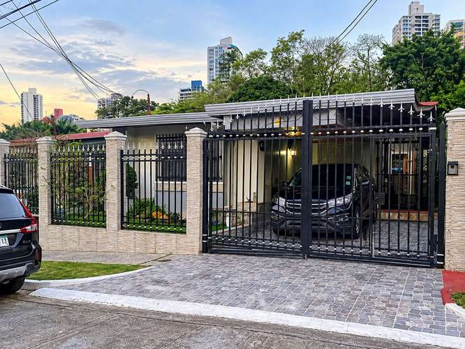 Casa en Villa de las Fuentes I con terraza y recien remodelada - Imagen 14