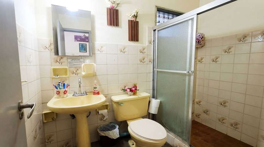 Casa en Villa de las Fuentes I con terraza y recien remodelada - Imagen 10