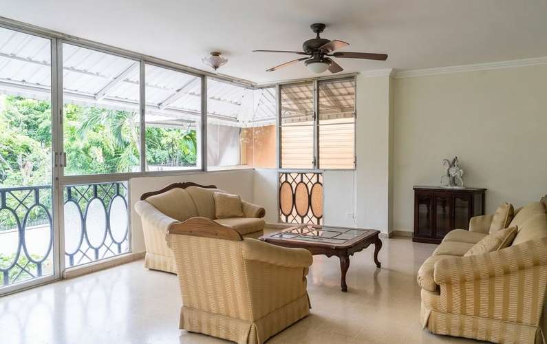 Apartamento en El Carmen | con amplios espacios y ubicación privilegiada - Imagen 1