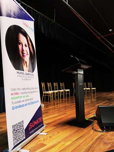 Alquiler de Sistema de Audio & Podium Profesional Para Conferencias , Eventos Privados Exclusivos & Corporativos 