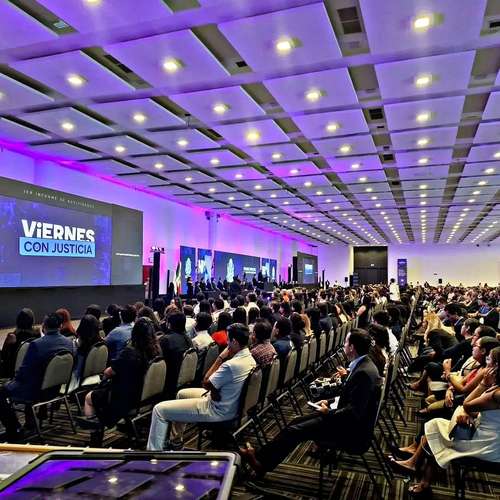 Alquiler de Sistema de Audio & Podium Profesional Para Conferencias , Eventos Privados Exclusivos & Corporativos  - Imagen 3