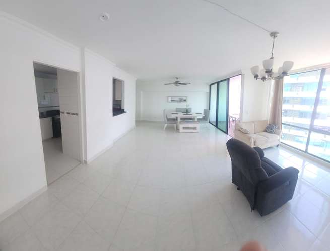 APARTAMENTO GRANDE  168 MTS BALCON  PARKING CB EMPLEADA - Imagen 11