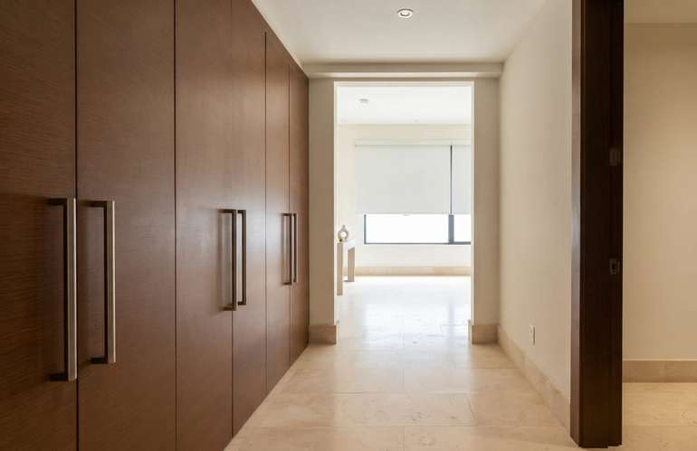 SANTA MARÍA | 215 M² | 3 RECÁMARAS | DEN | 2 PARKINGS | $680K - Imagen 5