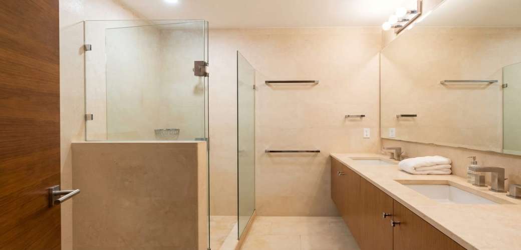 SANTA MARÍA | 215 M² | 3 RECÁMARAS | DEN | 2 PARKINGS | $680K - Imagen 10