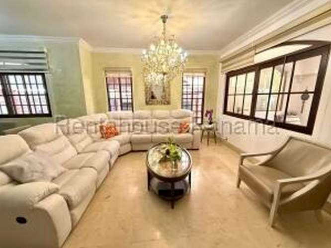27-2941RGG Costa Sur Casa ALQUILER 4 Habitaciones, AMOBLADA. Paneles Solares. Patio. Residencial Cerrado C/ Vigilancia. - Imagen 3