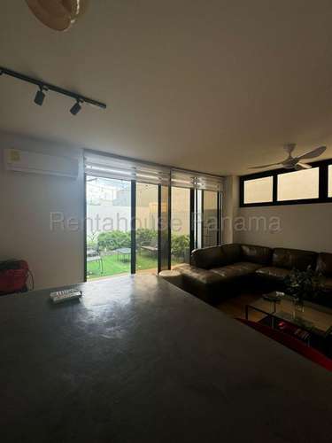 Casa Dúplex en Venta en Paseo del Norte KC