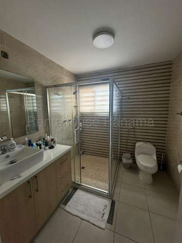 Casa Dúplex en Venta en Paseo del Norte KC