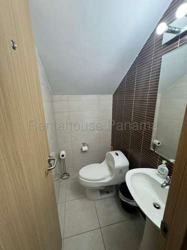 Casa Dúplex en Venta en Paseo del Norte KC