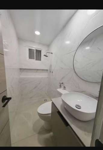 Casa en San Francisco Dos niveles y Renovada - Imagen 12