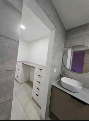Casa en San Francisco Dos niveles y Renovada - Imagen 16