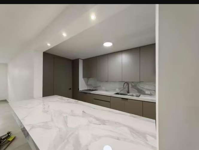 Casa en San Francisco Dos niveles y Renovada - Imagen 9