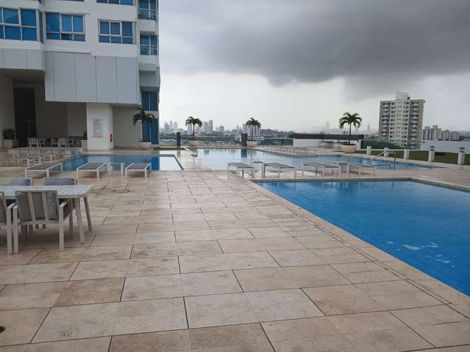 Apartamento amoblado de 3 recámaras con vista al mar, 2 estacionamientos y amenidades de lujo en Ciudad de Panamá vl - Imagen 13