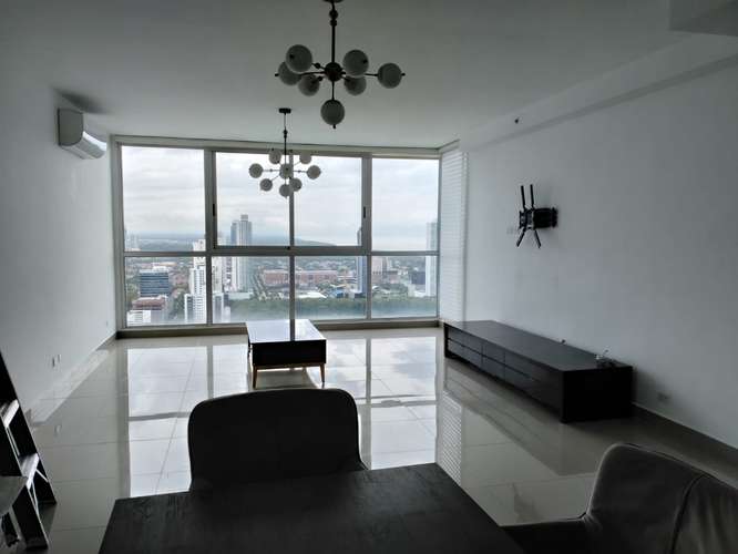 Apartamento amoblado de 3 recámaras con vista al mar, 2 estacionamientos y amenidades de lujo en Ciudad de Panamá vl - Imagen 1