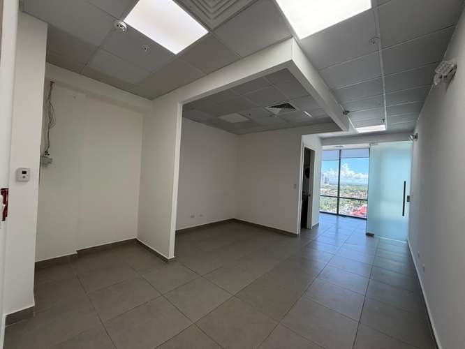 OFICINA EN COSTA DEL ESTE $1,200 DIAGONAL A TOWN CENTER - Imagen 1