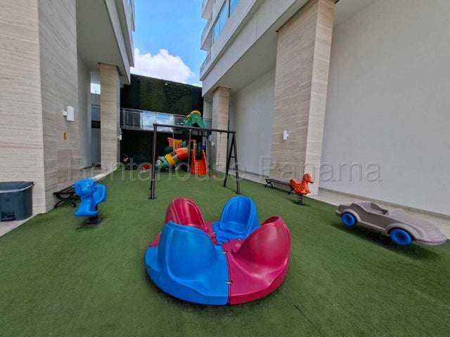 Alquiler de apartamento amoblado en The Towers, San Francisco IH27-1409