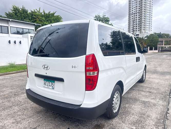 Hyundai H1 2014
