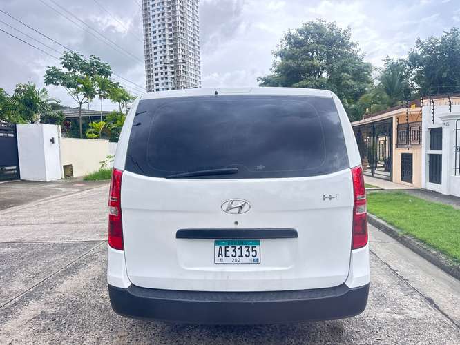 Hyundai H1 2014