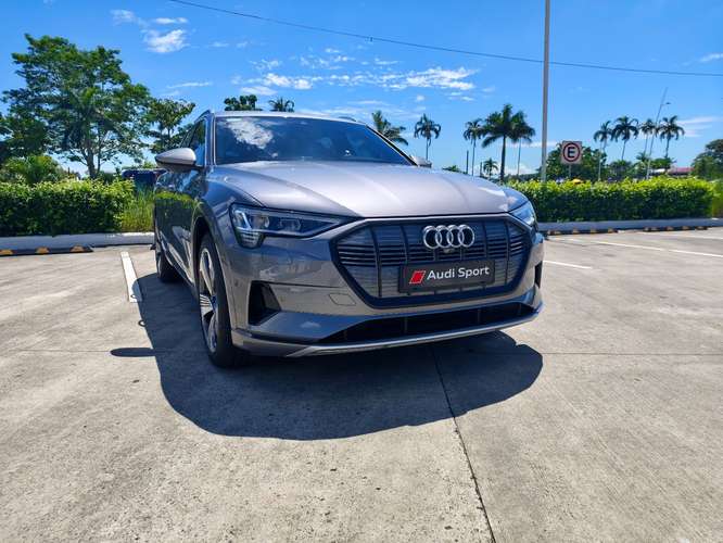 Audi E-Tron 55 Quattro 