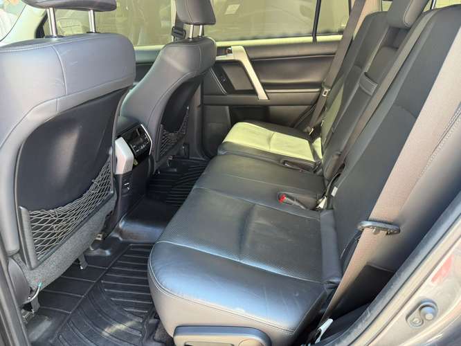 toyota prado vx 2018 - Imagen 7