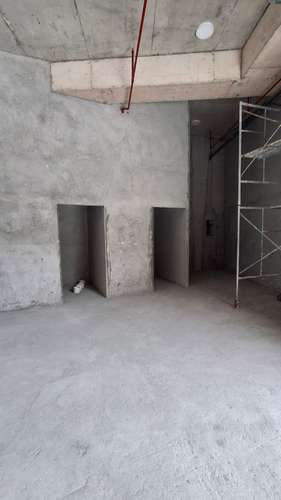 Panama Plaza. Local 56.66mts en gris $1416.50 