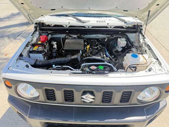 Suzuki Jimny 2023 Automatico a solo $16,500  - Imagen 9