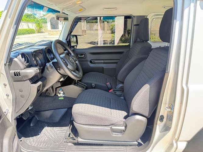 Suzuki Jimny 2023 Automatico a solo $16,500  - Imagen 5