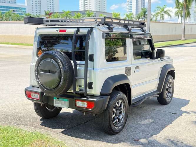 Suzuki Jimny 2023 Automatico a solo $16,500  - Imagen 4