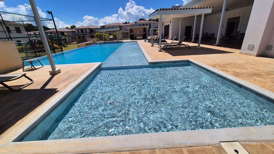 ALQUILER DE CASA EN PH ARCADIA COSTA VERDE