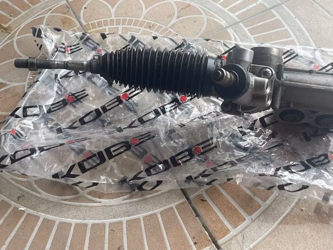 Cremallera original para Nissan Frontier y Navara modelo 2016 en adelante 