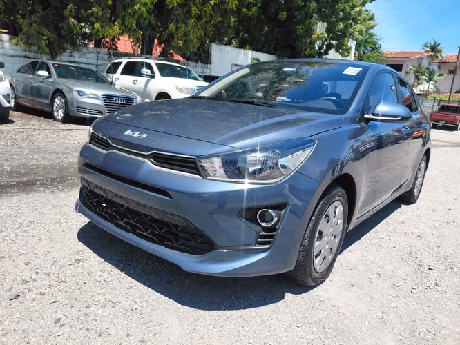 KIA RIO AUTOMATICO FINANCIAMIENTO DISPONIBLE 