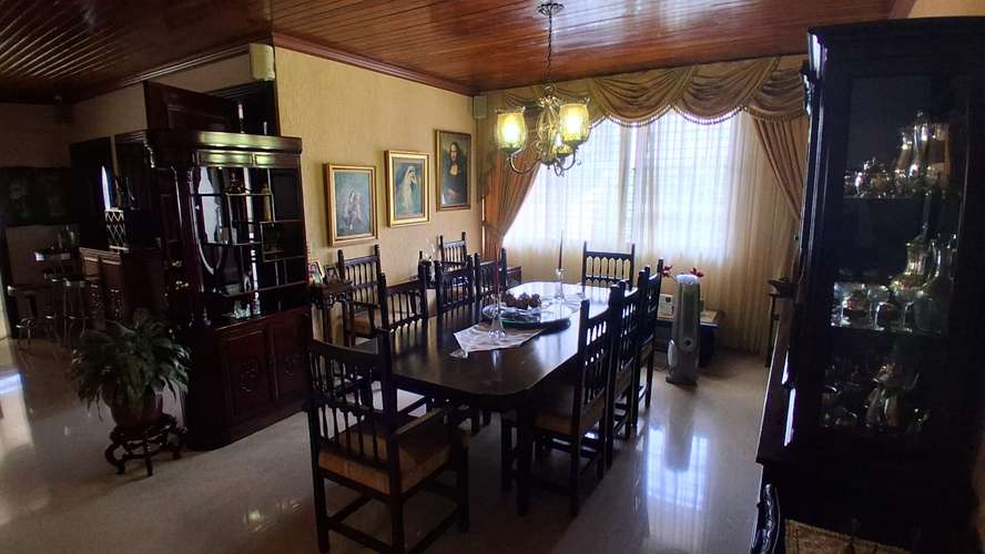 El Carmen. Casa 750mts. Uso comercial 7est $1,100,000.00neg