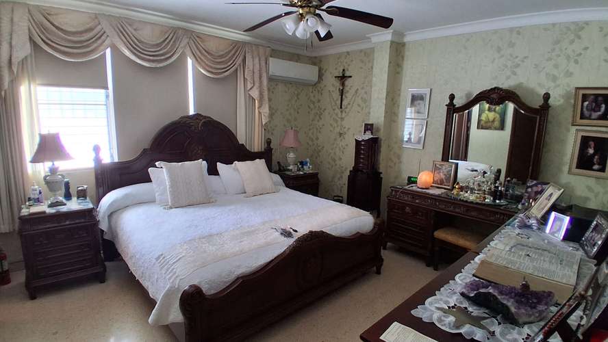 El Carmen. Casa 750mts. Uso comercial 7est $1,100,000.00neg