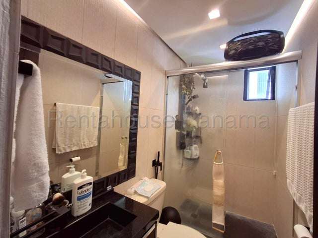 Venta de Apartamento en Paitilla, PH Miraluz 26LGG7127