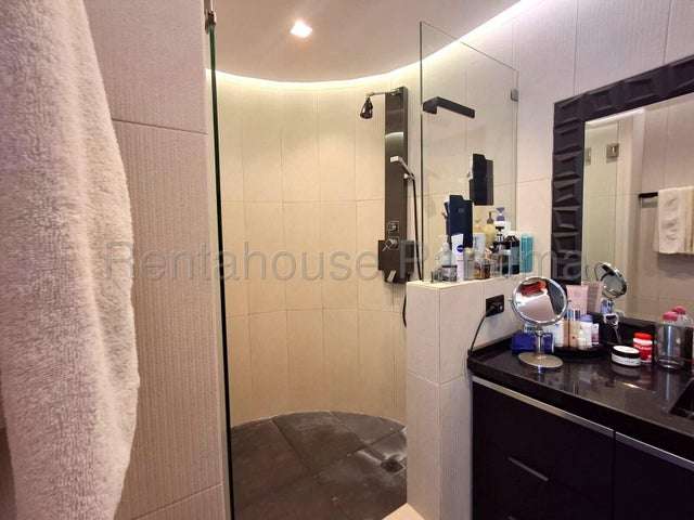 Venta de Apartamento en Paitilla, PH Miraluz 26LGG7127