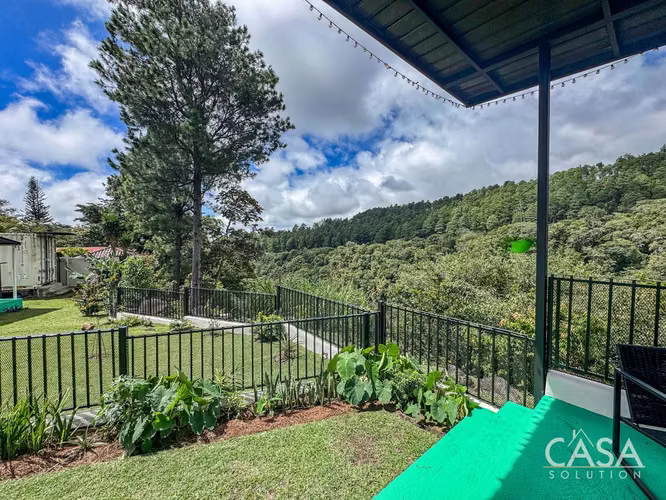 Casa Amueblada con Vistas al Volcán Barú en Venta en Santa Lucía, Boquete - Incluye Casita de Huéspedes - cs id: 350154 - Imagen 16
