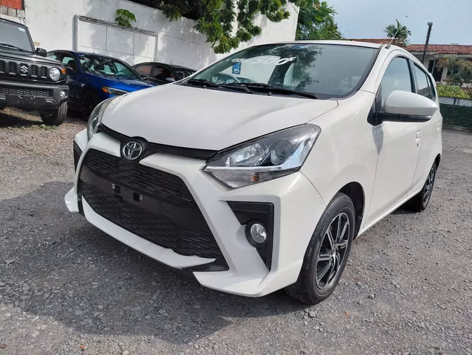 TOYOA AGYA 2022 AUTOMATICO FINANCIABLE 