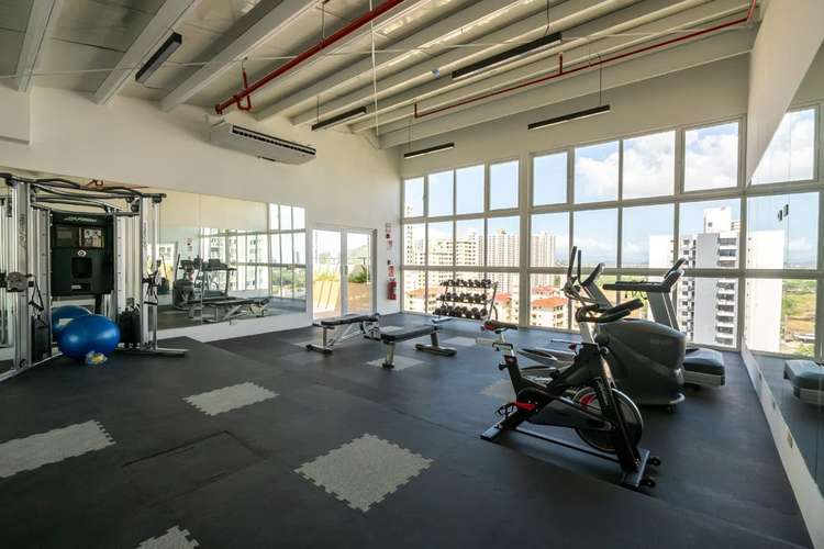 CONDADO DEL REY 1 RECAMARA AMOBLADO $900
