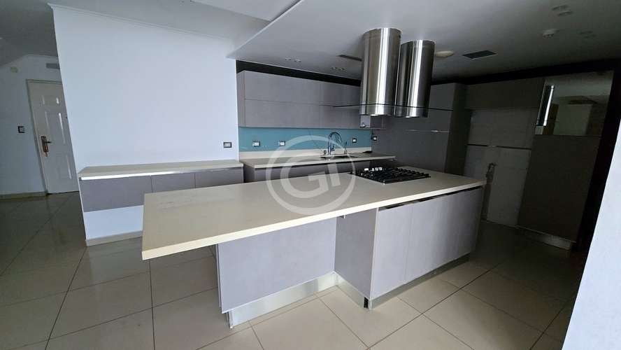 Venta Apartamento Duplex Avenida Balboa Vista al Mar Remate - Imagen 10