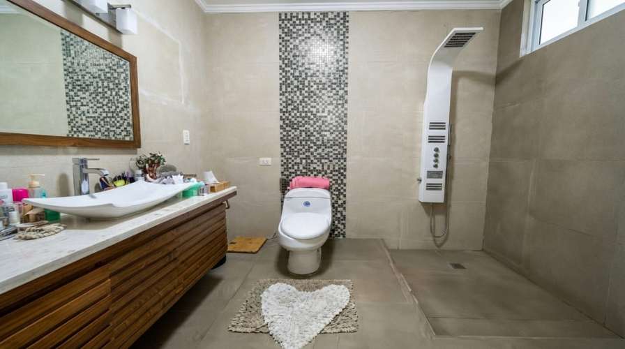 Casa en El Carmen I con 6 parking y remodelada