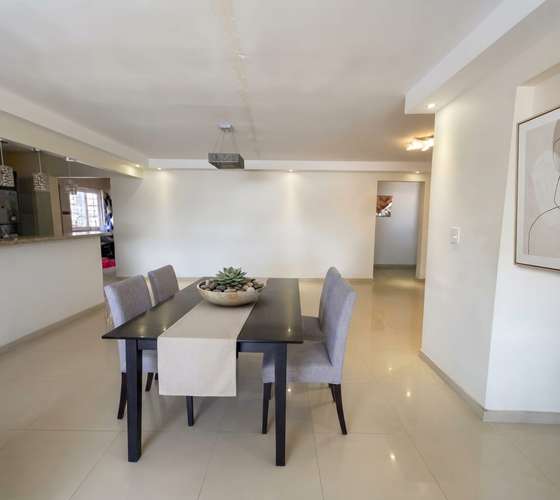 Casa en El Carmen I con 6 parking y remodelada