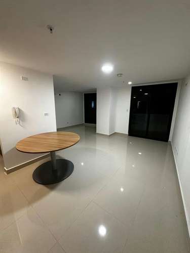 CENTRICO VIA ESPAÑA 1RECAMARA LINEA BLANCA $850 - Imagen 4