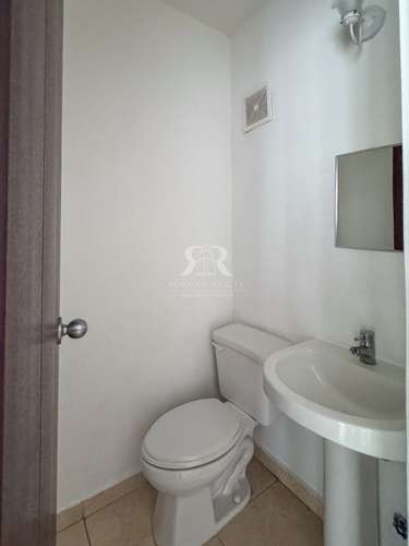 Apartamento con linea blanca en San Francisco PH Sky Blue - Imagen 17