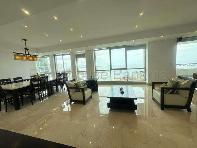 Apartamento amoblado en alquiler en Punta Pacífica 26MAM5358