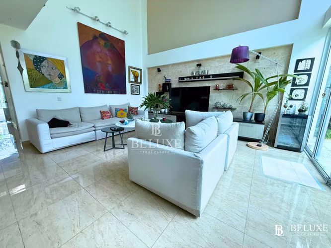 VENTA DE CASA EN COSTA ESMERALDA, COSTA SUR (19) - Imagen 2