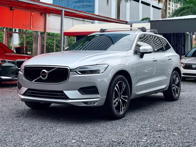 VOLVO XC60 T5 MOMENTUM 2020 - Imagen 2