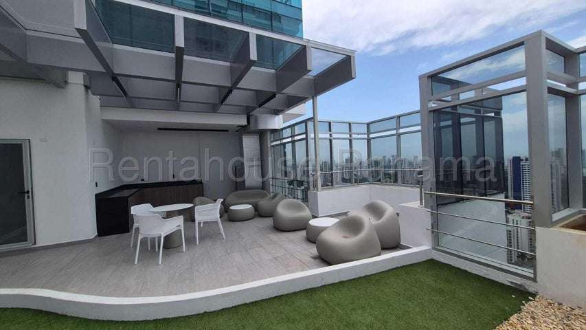 Se alquila apartamento en Carrasquilla GCEA 27-1480