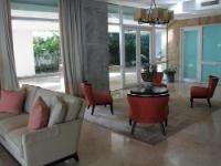 Apartamento de 270 m², terraza 35m2 vista panorámica y acceso a Parque Omar en Altos del Golf - Imagen 9
