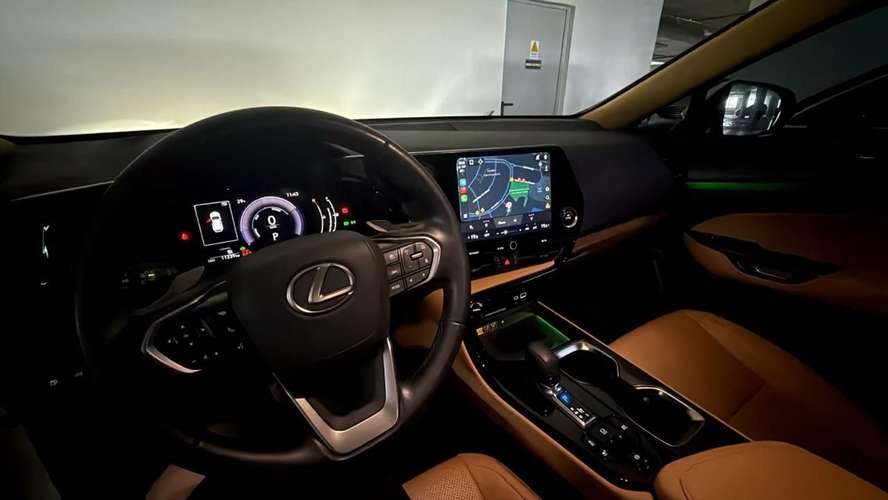 Lexus NX 350h Luxury AWD 2024 - Híbrido - 11300km
