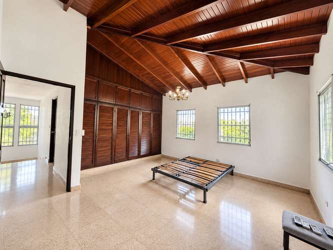 ALQUILER CASA EL DORADO AMOBLADA 700M2 ZONA TRANQUILA CV - Imagen 16