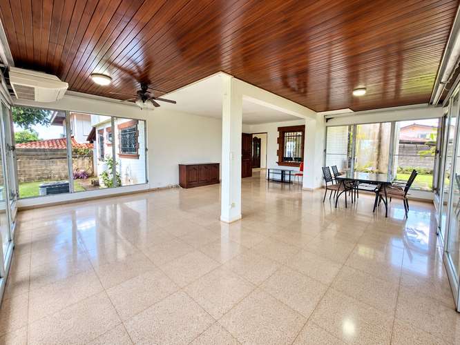 ALQUILER CASA EL DORADO AMOBLADA 700M2 ZONA TRANQUILA CV - Imagen 17